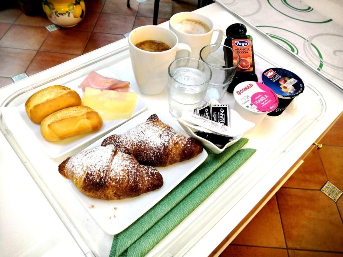 Relais Villa Angiolina Sorrento Eksteriør billede